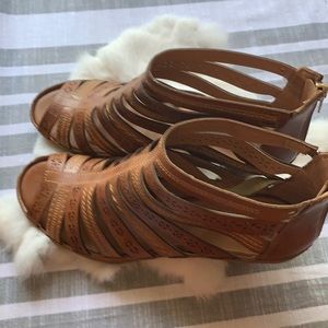 Pikolinos JAVA gladiator sandals EUC